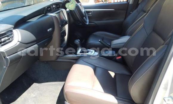 Acheter Import Voiture Toyota Fortuner Autre à Mbabane, Manzini Acheter Import Voiture Toyota Fortuner Autre à Mbabane, Manzini