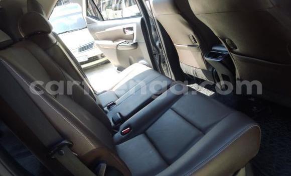 Acheter Import Voiture Toyota Fortuner Autre à Mbabane, Manzini Acheter Import Voiture Toyota Fortuner Autre à Mbabane, Manzini
