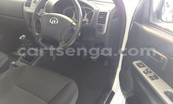 Nunua Ilio tumika Mazda B–series White Gari ndani ya Hluti nchini Wilaya ya Shiselweni Nunua Ilio tumika Mazda B–series White Gari ndani ya Hluti nchini Wilaya ya Shiselweni