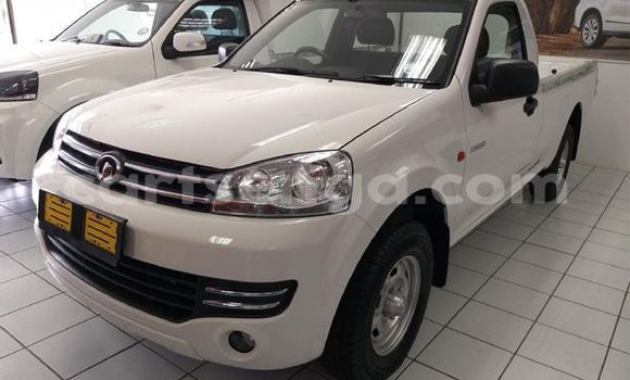 Nunua Ilio tumika Mazda B–series White Gari ndani ya Hluti nchini Wilaya ya Shiselweni Nunua Ilio tumika Mazda B–series White Gari ndani ya Hluti nchini Wilaya ya Shiselweni