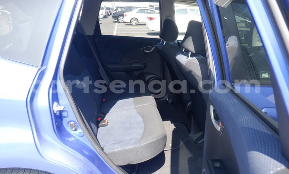 Nunua Ilio tumika Honda FIT Blue Gari ndani ya Big Bend nchini Wilaya ya Lubombo Nunua Ilio tumika Honda FIT Blue Gari ndani ya Big Bend nchini Wilaya ya Lubombo