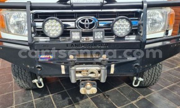 Acheter Occasion Voiture Toyota Land Cruiser Blanc à Big Bend, Lubombo District Acheter Occasion Voiture Toyota Land Cruiser Blanc à Big Bend, Lubombo District