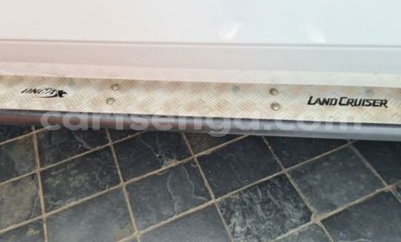 Acheter Occasion Voiture Toyota Land Cruiser Blanc à Big Bend, Lubombo District Acheter Occasion Voiture Toyota Land Cruiser Blanc à Big Bend, Lubombo District