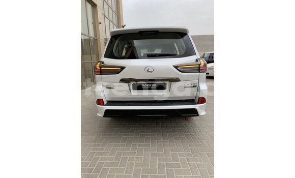 Nunua Imported Lexus LX White Gari ndani ya Import - Dubai nchini Hhohho Nunua Imported Lexus LX White Gari ndani ya Import - Dubai nchini Hhohho