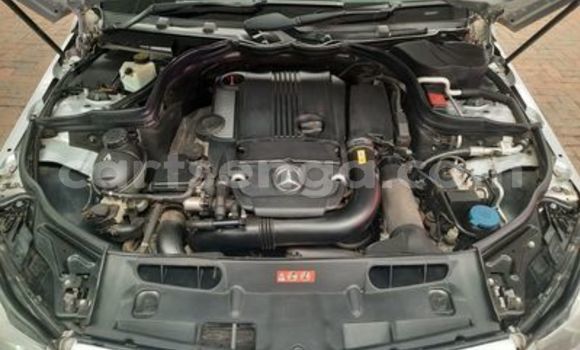 Acheter Occasion Voiture Mercedes‒Benz C–Class Gris à Big Bend, Lubombo District Acheter Occasion Voiture Mercedes‒Benz C–Class Gris à Big Bend, Lubombo District