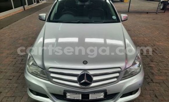 Acheter Occasion Voiture Mercedes‒Benz C–Class Gris à Big Bend, Lubombo District Acheter Occasion Voiture Mercedes‒Benz C–Class Gris à Big Bend, Lubombo District