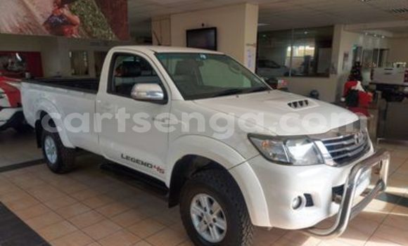 Buy Used Toyota Hilux White Car in Big Bend in Lubombo District Buy Used Toyota Hilux White Car in Big Bend in Lubombo District