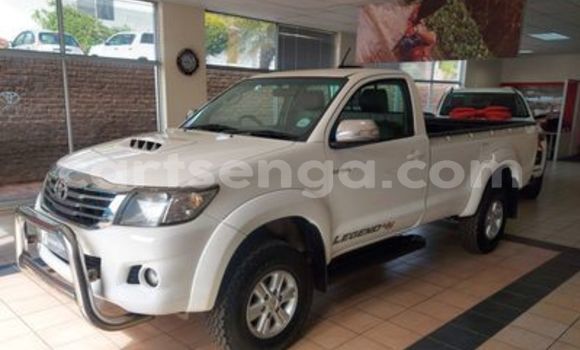 Nunua Ilio tumika Toyota Hilux White Gari ndani ya Big Bend nchini Wilaya ya Lubombo Nunua Ilio tumika Toyota Hilux White Gari ndani ya Big Bend nchini Wilaya ya Lubombo