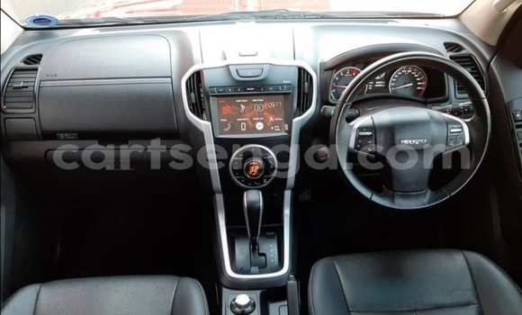 Acheter Occasion Voiture Isuzu D–MAX Rouge à Hlatikulu, Shiselweni District Acheter Occasion Voiture Isuzu D–MAX Rouge à Hlatikulu, Shiselweni District