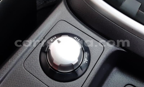 Acheter Occasion Voiture Isuzu D–MAX Rouge à Hlatikulu, Shiselweni District Acheter Occasion Voiture Isuzu D–MAX Rouge à Hlatikulu, Shiselweni District