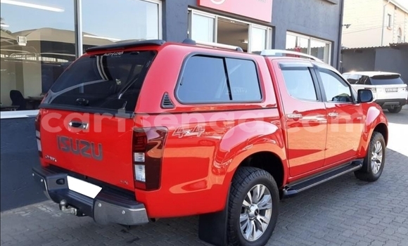 Acheter Occasion Voiture Isuzu D–MAX Rouge à Hlatikulu, Shiselweni District Acheter Occasion Voiture Isuzu D–MAX Rouge à Hlatikulu, Shiselweni District
