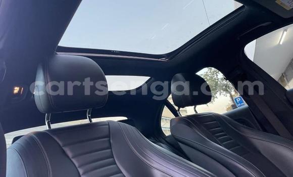 Nunua Ilio tumika Mercedes-Benz E200 White Gari ndani ya Mbabane nchini Manzini Nunua Ilio tumika Mercedes-Benz E200 White Gari ndani ya Mbabane nchini Manzini