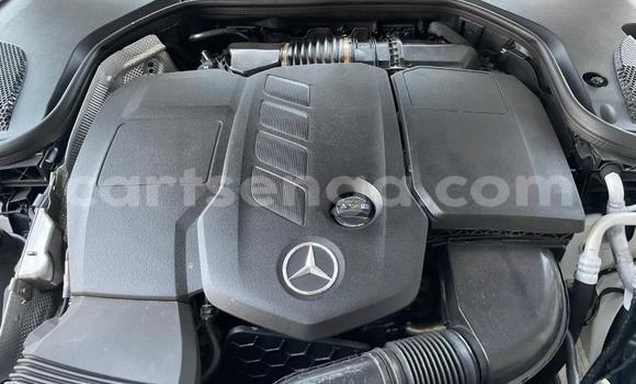 Nunua Ilio tumika Mercedes-Benz E200 White Gari ndani ya Mbabane nchini Manzini Nunua Ilio tumika Mercedes-Benz E200 White Gari ndani ya Mbabane nchini Manzini