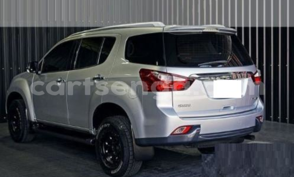 Acheter Import Voiture Isuzu MU-X Autre à Mbabane, Manzini Acheter Import Voiture Isuzu MU-X Autre à Mbabane, Manzini