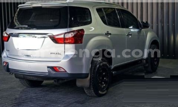 Acheter Import Voiture Isuzu MU-X Autre à Mbabane, Manzini Acheter Import Voiture Isuzu MU-X Autre à Mbabane, Manzini