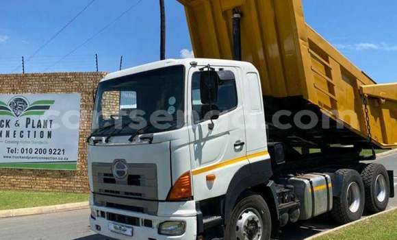 Acheter Occasion Utilitaire Hino 300 Series Autre à Big Bend, Lubombo District Acheter Occasion Utilitaire Hino 300 Series Autre à Big Bend, Lubombo District