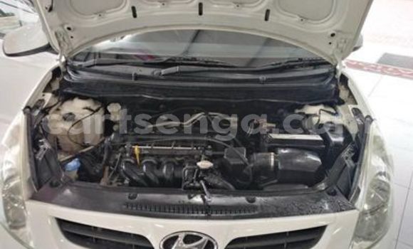 Buy Used Hyundai i20 White Car in Ezulwini in Hhohho Buy Used Hyundai i20 White Car in Ezulwini in Hhohho