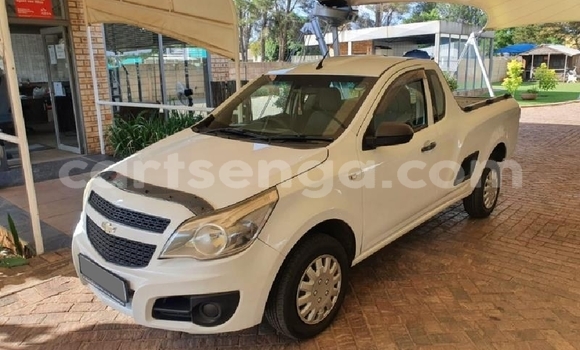 Nunua Ilio tumika Chevrolet Corsa White Gari ndani ya Ezulwini nchini Hhohho Nunua Ilio tumika Chevrolet Corsa White Gari ndani ya Ezulwini nchini Hhohho