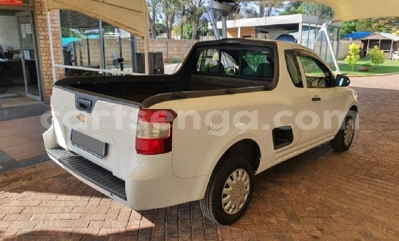 Acheter Occasion Voiture Chevrolet Corsa Blanc à Ezulwini, Hhohho Acheter Occasion Voiture Chevrolet Corsa Blanc à Ezulwini, Hhohho