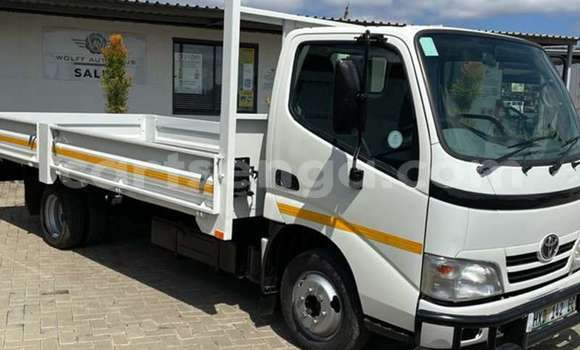 Buy Used Toyota Dyna White Car in Ezulwini in Hhohho Buy Used Toyota Dyna White Car in Ezulwini in Hhohho
