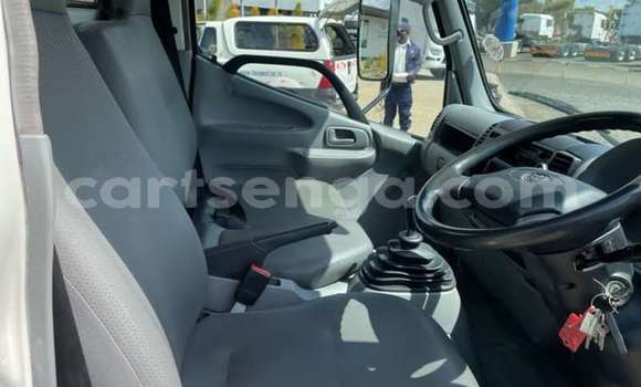 Acheter Occasion Voiture Toyota Dyna Blanc à Ezulwini, Hhohho Acheter Occasion Voiture Toyota Dyna Blanc à Ezulwini, Hhohho