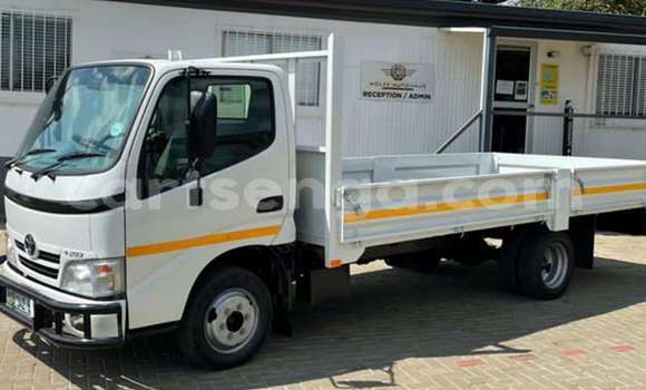 Acheter Occasion Voiture Toyota Dyna Blanc à Ezulwini, Hhohho Acheter Occasion Voiture Toyota Dyna Blanc à Ezulwini, Hhohho