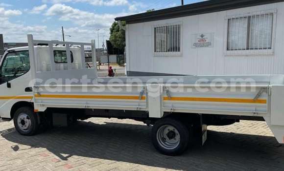 Acheter Occasion Voiture Toyota Dyna Blanc à Ezulwini, Hhohho Acheter Occasion Voiture Toyota Dyna Blanc à Ezulwini, Hhohho