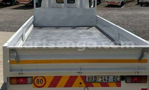 Acheter Occasion Voiture Toyota Dyna Blanc à Ezulwini, Hhohho Acheter Occasion Voiture Toyota Dyna Blanc à Ezulwini, Hhohho