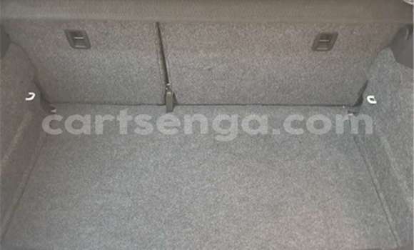 Nunua Ilio tumika Volkswagen Polo White Gari ndani ya Manzini nchini Manzini Nunua Ilio tumika Volkswagen Polo White Gari ndani ya Manzini nchini Manzini