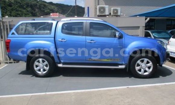 Buy Used Isuzu KB Blue Car in Ezulwini in Hhohho Buy Used Isuzu KB Blue Car in Ezulwini in Hhohho