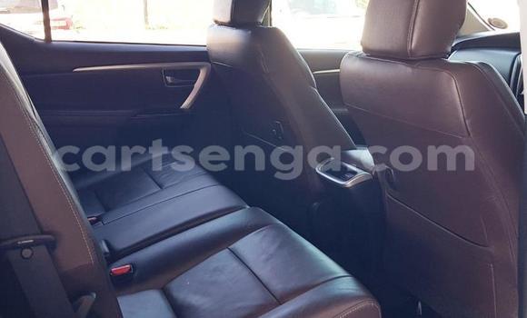 Nunua Ilio tumika Toyota Fortuner Silver Gari ndani ya Hlatikulu nchini Wilaya ya Shiselweni Nunua Ilio tumika Toyota Fortuner Silver Gari ndani ya Hlatikulu nchini Wilaya ya Shiselweni