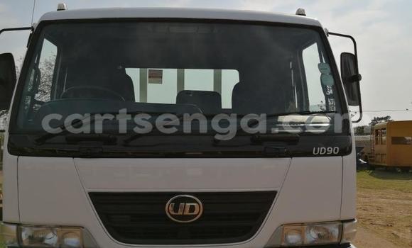 Nunua Ilio tumika Nissan UD White Lori ndani ya Big Bend nchini Wilaya ya Lubombo Nunua Ilio tumika Nissan UD White Lori ndani ya Big Bend nchini Wilaya ya Lubombo