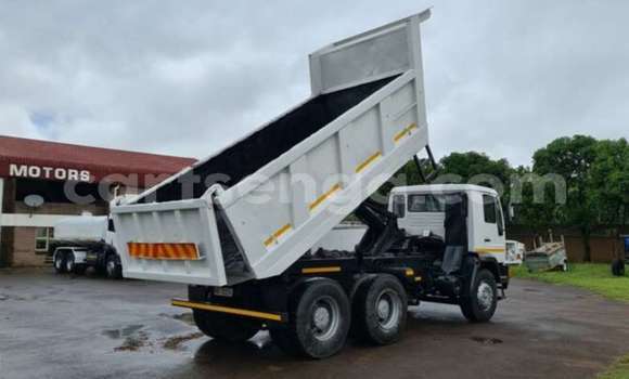 Acheter Occasion Utilitaire Man Silent Autre à Big Bend, Lubombo District Acheter Occasion Utilitaire Man Silent Autre à Big Bend, Lubombo District