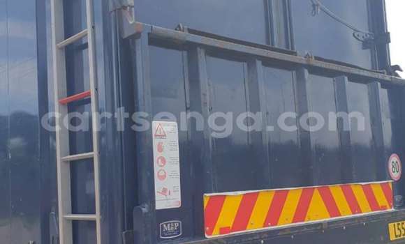 Buy Used Hino 300 Series Other Truck in Big Bend in Lubombo District Buy Used Hino 300 Series Other Truck in Big Bend in Lubombo District