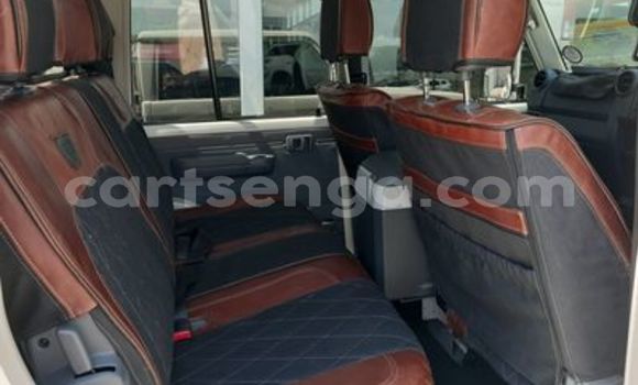 Nunua Ilio tumika Toyota Land Cruiser White Gari ndani ya Big Bend nchini Wilaya ya Lubombo Nunua Ilio tumika Toyota Land Cruiser White Gari ndani ya Big Bend nchini Wilaya ya Lubombo