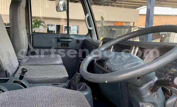 Acheter Occasion Utilitaire Nissan UD Blanc à Mbabane, Manzini Acheter Occasion Utilitaire Nissan UD Blanc à Mbabane, Manzini
