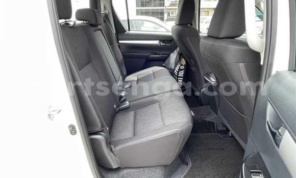 Buy Import Toyota Hilux Other Car in Mbabane in Manzini Buy Import Toyota Hilux Other Car in Mbabane in Manzini