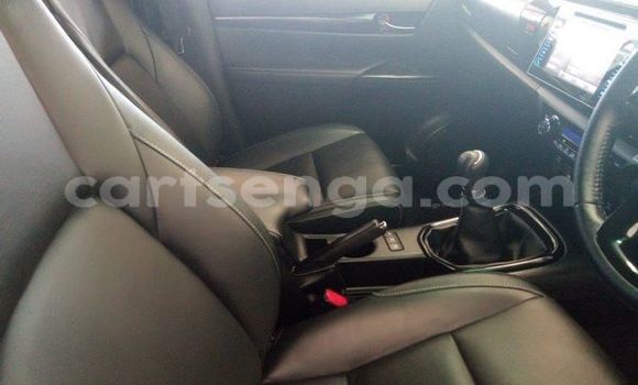 Acheter Occasion Voiture Toyota Hilux Gris à Ezulwini, Hhohho Acheter Occasion Voiture Toyota Hilux Gris à Ezulwini, Hhohho