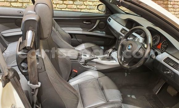 Acheter Occasion Voiture BMW 3–Series Blanc à Bulembu, Hhohho Acheter Occasion Voiture BMW 3–Series Blanc à Bulembu, Hhohho