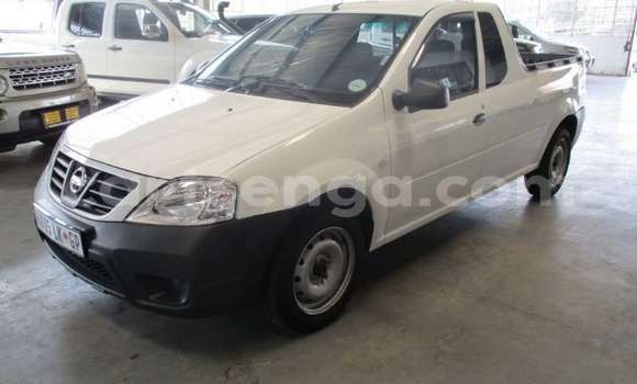 Buy Used Nissan NV200 White Car in Bhunya in Manzini Buy Used Nissan NV200 White Car in Bhunya in Manzini