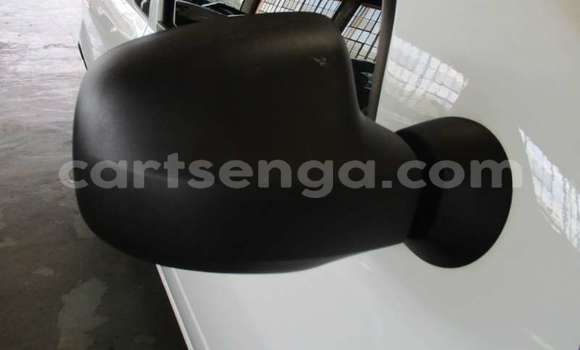 Buy Used Nissan NV200 White Car in Bhunya in Manzini Buy Used Nissan NV200 White Car in Bhunya in Manzini