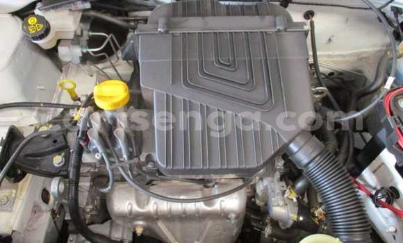 Buy Used Nissan NV200 White Car in Bhunya in Manzini Buy Used Nissan NV200 White Car in Bhunya in Manzini