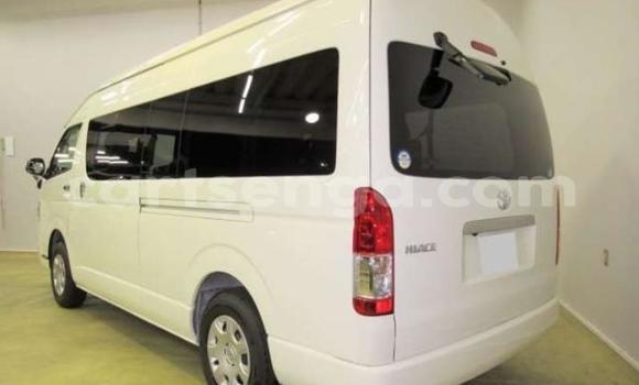 Buy Import Toyota Hiace Other Car in Mbabane in Manzini Buy Import Toyota Hiace Other Car in Mbabane in Manzini