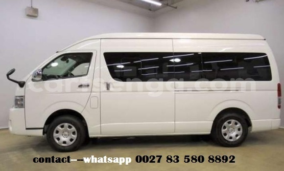 Buy Import Toyota Hiace Other Car in Mbabane in Manzini Buy Import Toyota Hiace Other Car in Mbabane in Manzini