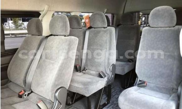 Buy Import Toyota Hiace Other Car in Mbabane in Manzini Buy Import Toyota Hiace Other Car in Mbabane in Manzini