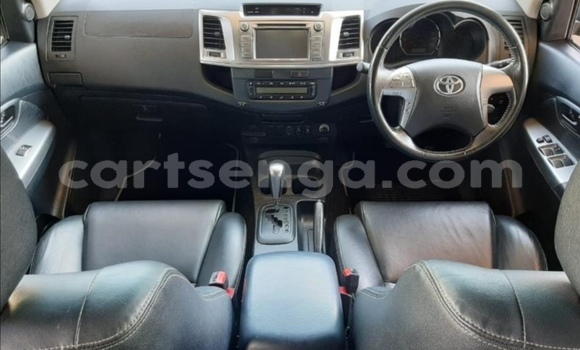 Nunua Ilio tumika Toyota Hilux Silver Gari ndani ya Big Bend nchini Lubombo Nunua Ilio tumika Toyota Hilux Silver Gari ndani ya Big Bend nchini Lubombo