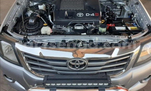 Nunua Ilio tumika Toyota Hilux Silver Gari ndani ya Big Bend nchini Lubombo Nunua Ilio tumika Toyota Hilux Silver Gari ndani ya Big Bend nchini Lubombo