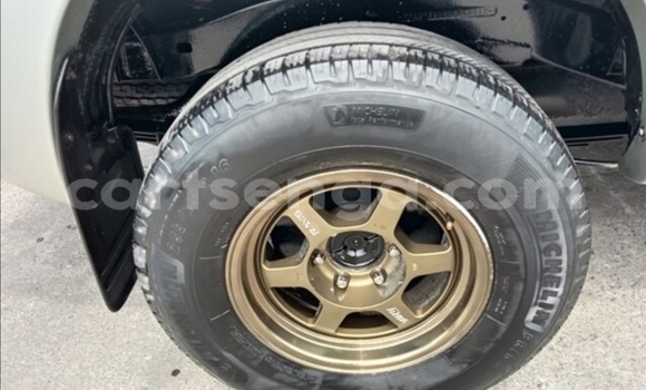 Nunua Ilio tumika Toyota Hilux Silver Gari ndani ya Big Bend nchini Lubombo Nunua Ilio tumika Toyota Hilux Silver Gari ndani ya Big Bend nchini Lubombo