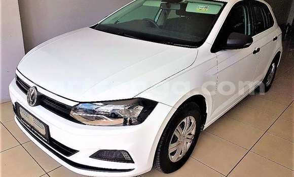 Buy Used Volkswagen Polo White Car in Bhunya in Manzini Buy Used Volkswagen Polo White Car in Bhunya in Manzini