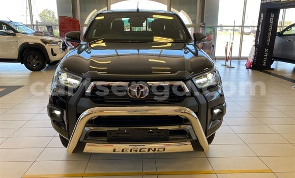 Buy Used Toyota Hilux Black Car in Ezulwini in Hhohho Buy Used Toyota Hilux Black Car in Ezulwini in Hhohho